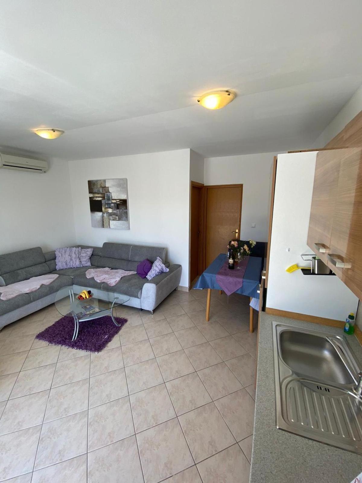 Apartments Petrovic Rogoznica  Quarto foto